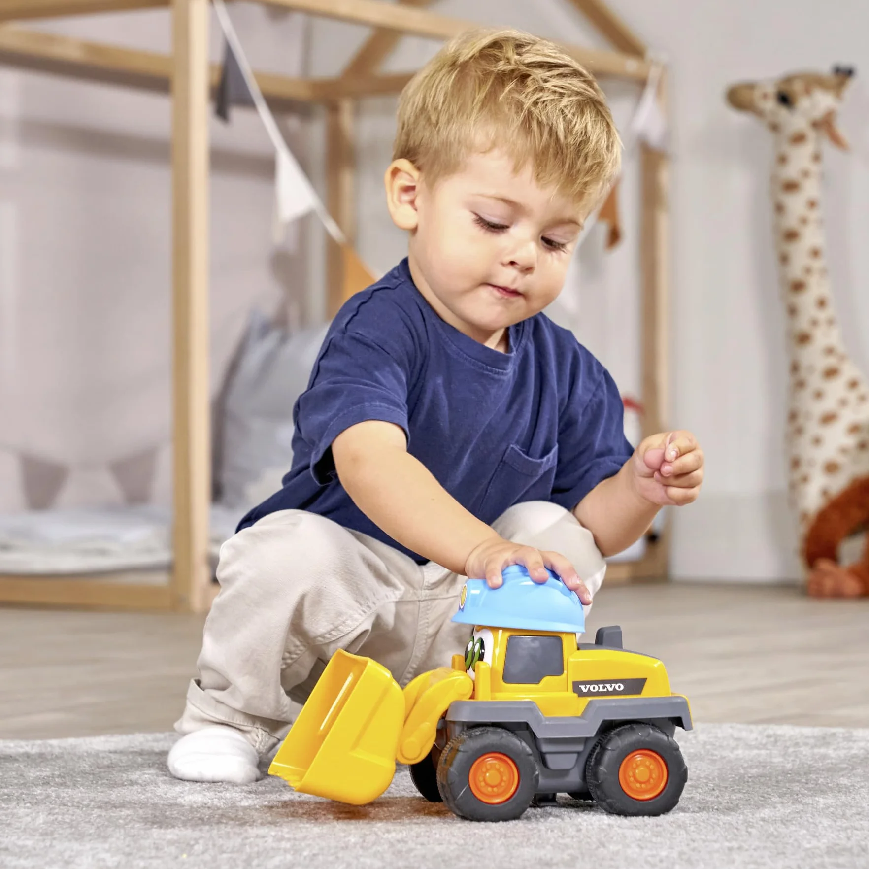 Dickie Toys ABC 204114012 Pojazd budowlany Lucy Loader 25 cm dla dzieci od 1 roku życia, ładowarka Volvo z łyżką do kopania i piszczącym klaksonem, samochodzik dla niemowląt i dzieci od 12 miesiąca