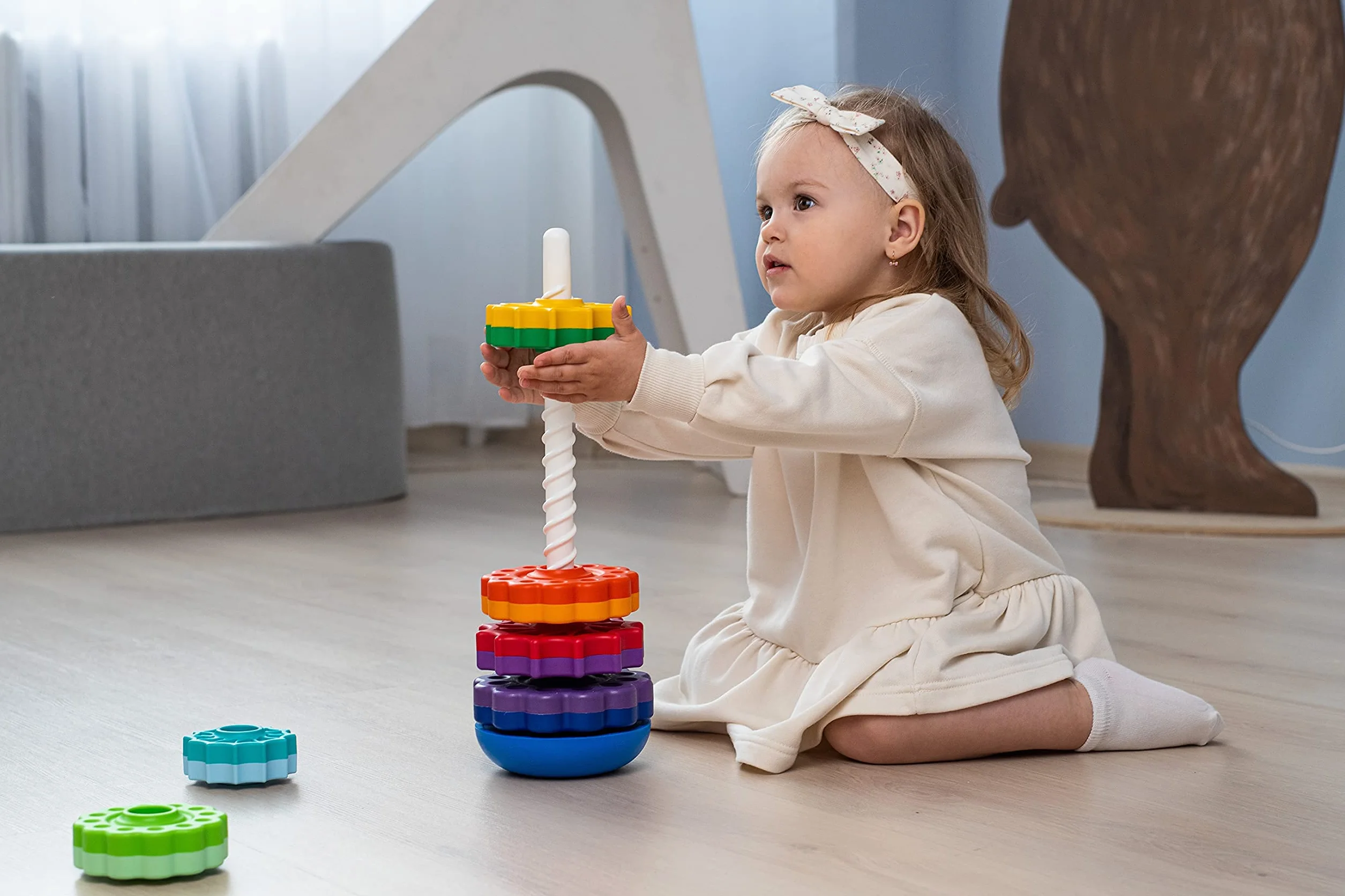 FANCY BABY Wieża do Układania w Stos 40 cm w Kolorach Tęczy Montessori, Gigantyczna Piramida dla Niemowląt, Zabawka z Pierścieniami do Układania dla Dzieci 1 2 3 Lat