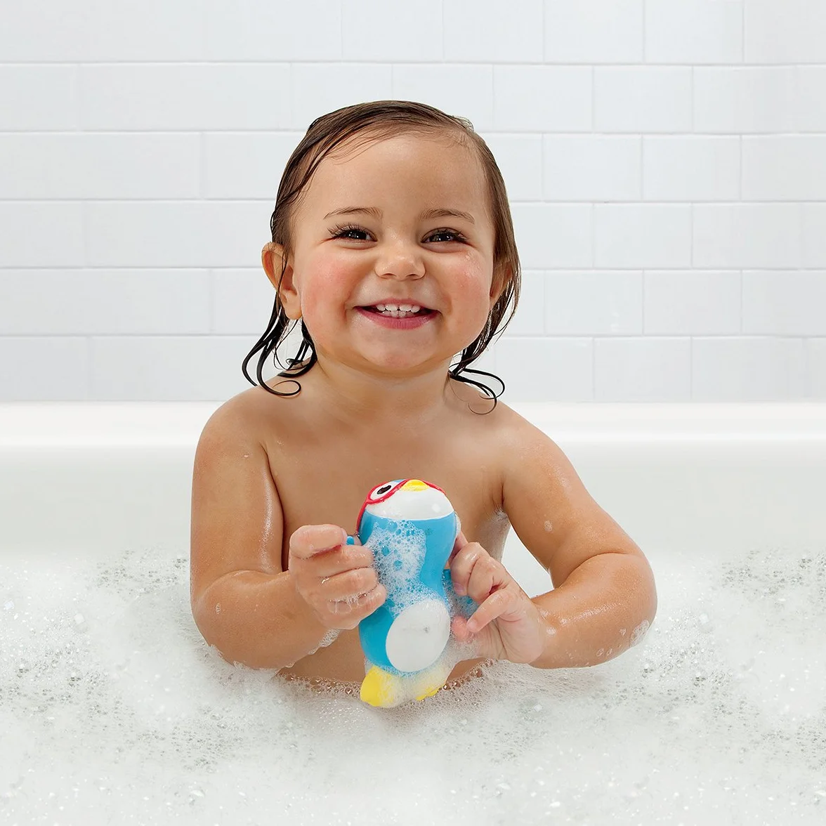 Munchkin Swimming Scuba Buddy Wind Up Bath Toy (Pack of 1)