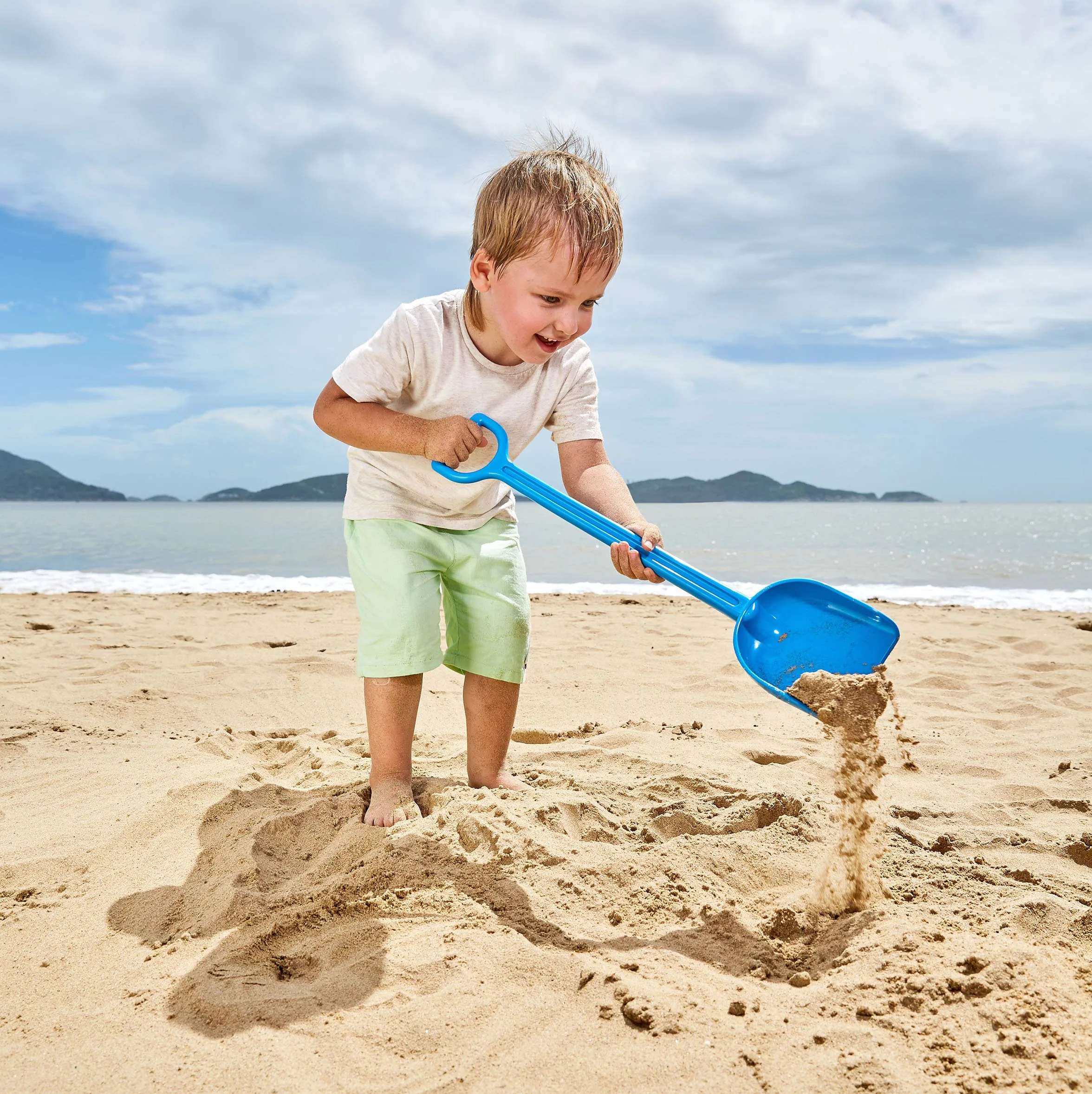 Hape E4060 Sand Shovel Beach and Garden Tool Toys, Blue