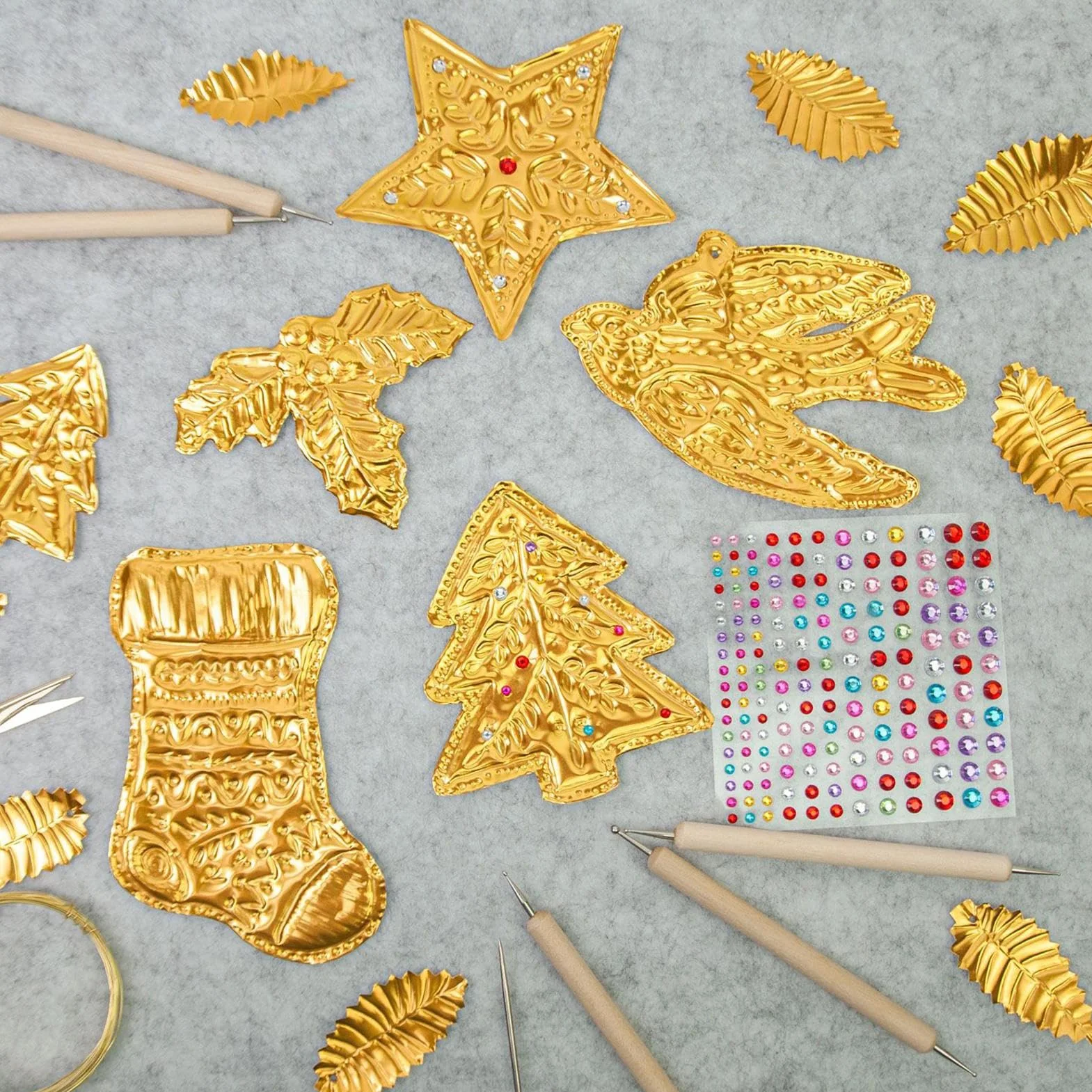 Arkusze do rękodzieła z folii aluminiowej, 10-częściowy zestaw artykułów artystycznych o wysokiej ciągliwości, cienkie arkusze folii metalowej do malowania, grawerowania, mocowania, scrapbookingu, pro