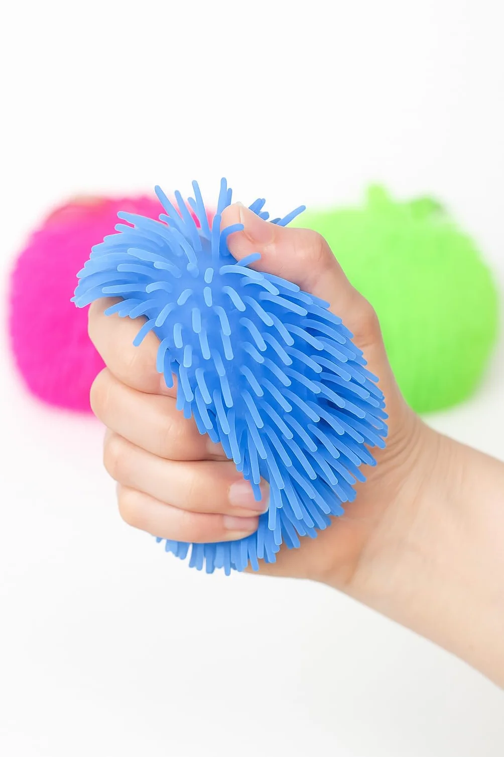 FLYPOP'S - Swiecaca Pilka Jez - Gra Kermesse - 038093 - Wiele Kolorów - Plastik - Puffer Ball - Urodziny - Gra na Przerwe - 22 cm22 cmOd 3 lat
