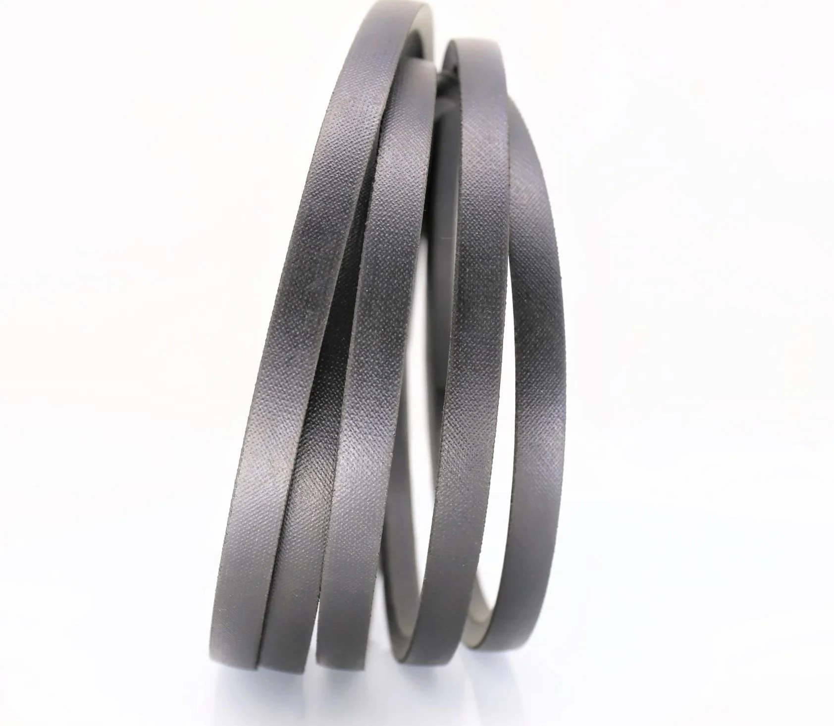 Pasek do kosiarki 5/8" x 143 1/2" kompatybilny z Husqvarna 539107709 CZ4815 EZ4824