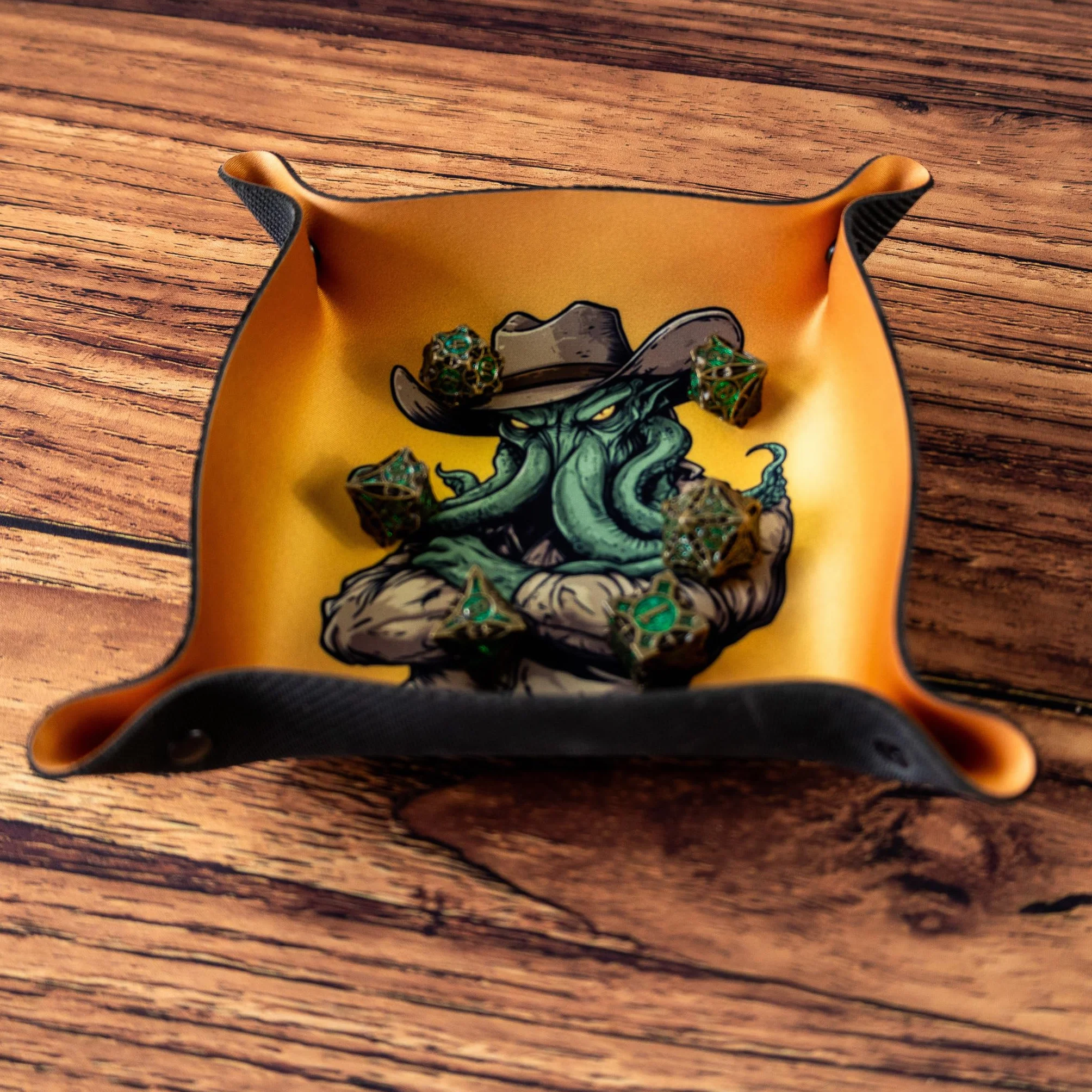 Tacka na kości do gier planszowych i RPG 22 x 22 cm - Cowboy Cthulhu