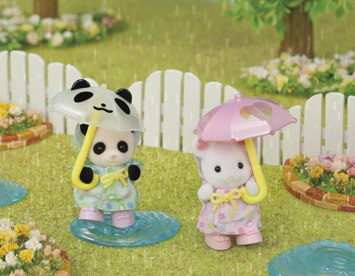 Sylvanian Families - 5748 Spacer z parasolkami Baby Duo - Figurki i akcesoria