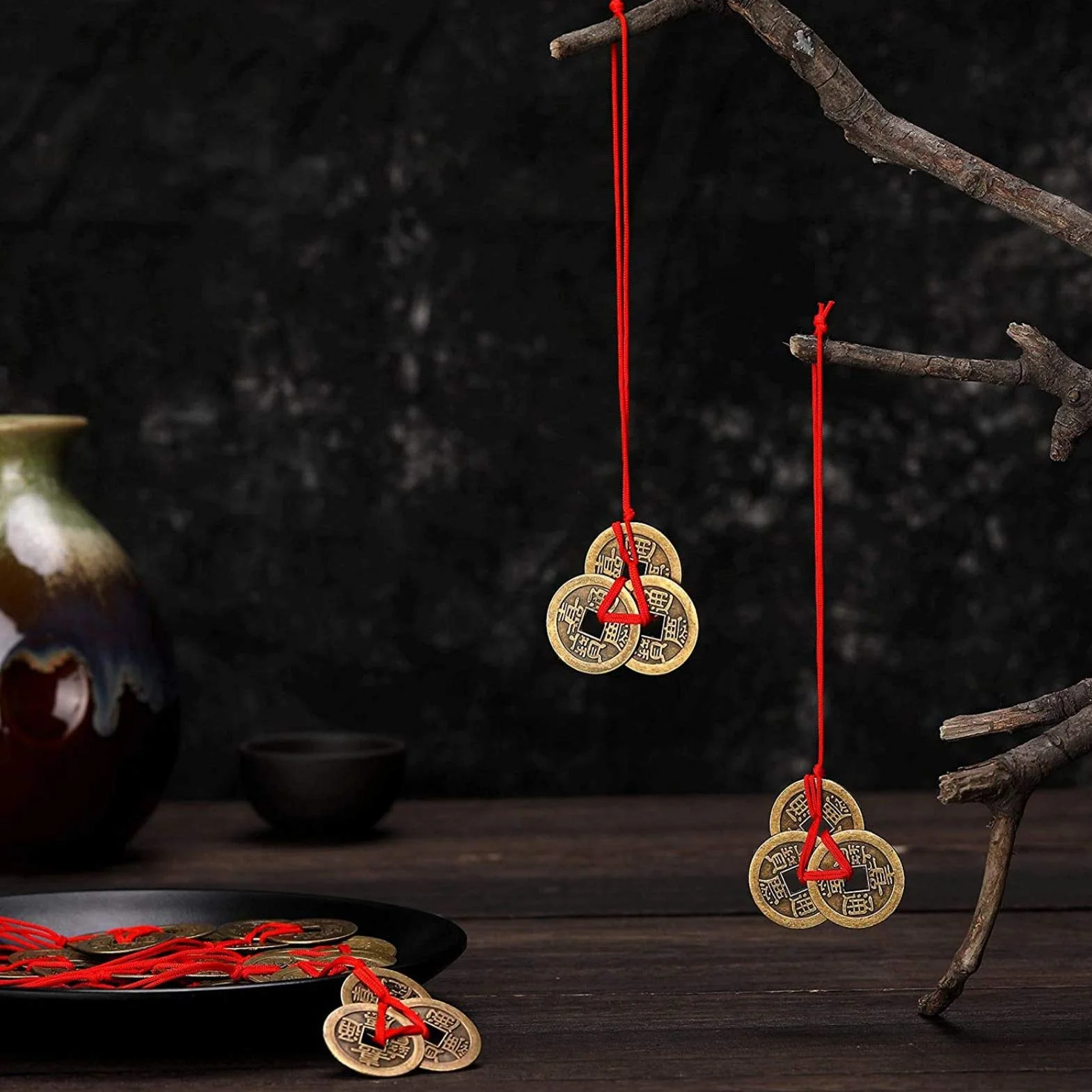 Monety Feng Shui na szczęście z czerwonym sznurkiem 10 sztuk